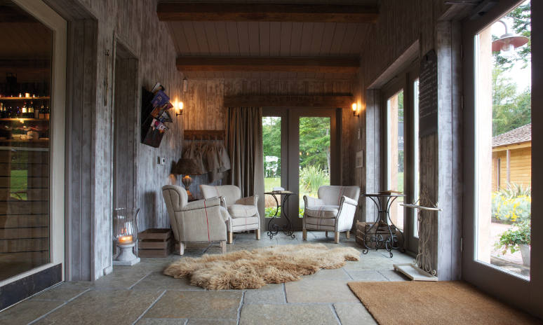 Archerfield Limestone Tile Floor In Cosy Seating Area