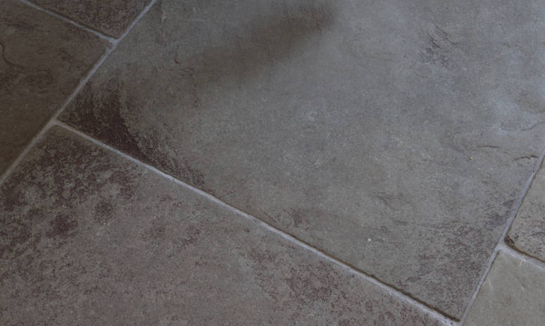 Artisans - Berkley Limestone floor tiles